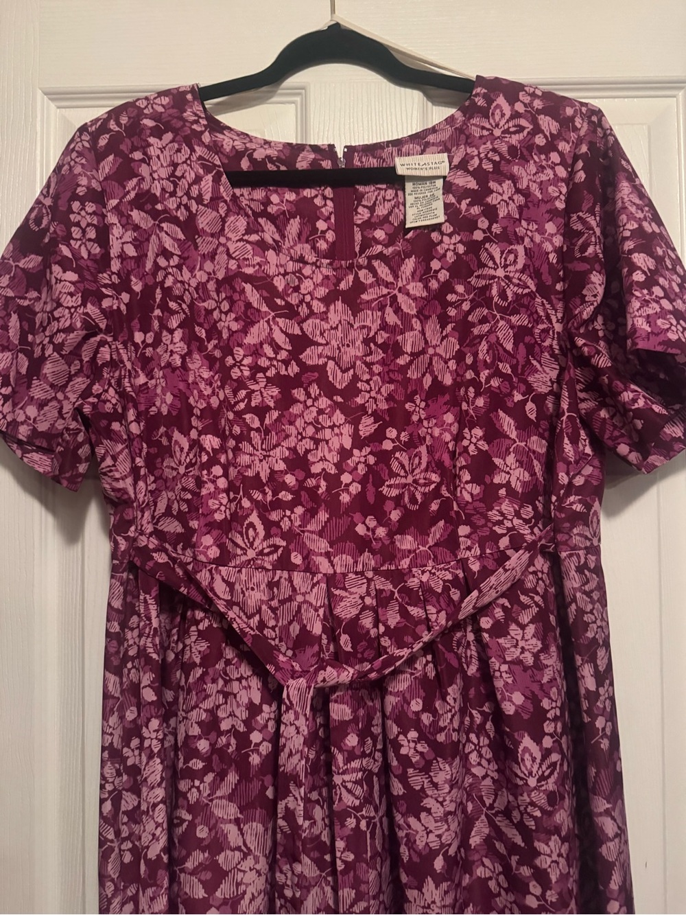White Stag Sz 18W Plum and Light Pink Floral Maxi Dress w/ front or back belt - Picture 3 of 9